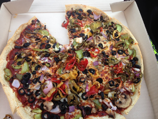 Pizza Hut - Hospitality and gastronomy