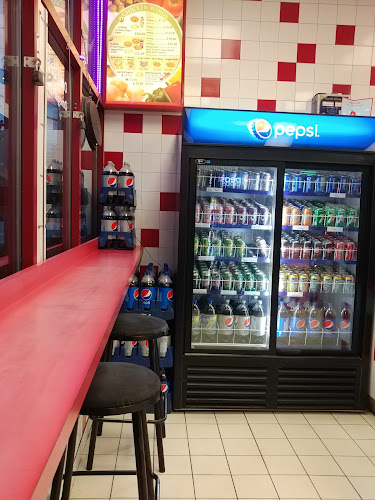 Opinii despre Omega Pizza & Wings - Surrey Pizza Delivery în Surrey - Hospitality and gastronomy