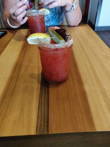 Tide and Vine Oyster House - Hospitality and gastronomy