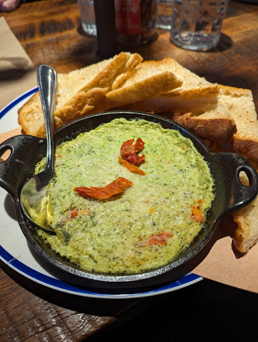 Scaddabush Italian Kitchen & Bar