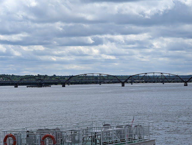 VERA Kitchen & Bar - Hospitality and gastronomy