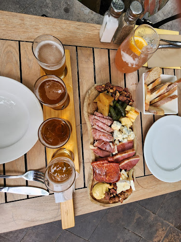 517 Main St, Glen Williams, ON L7G 3S9