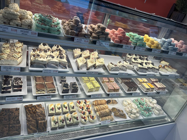 CakeyHand - Hospitality and gastronomy