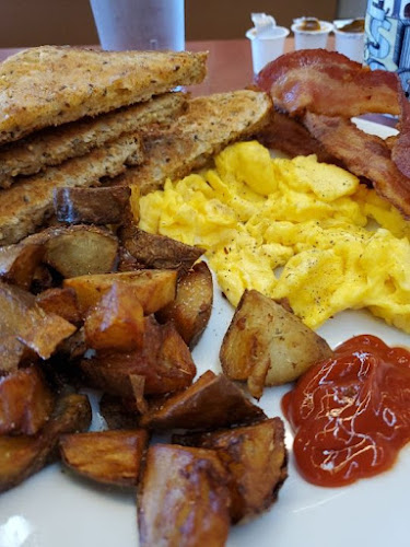 2915 Douglas St, Victoria, BC V8T 4M8