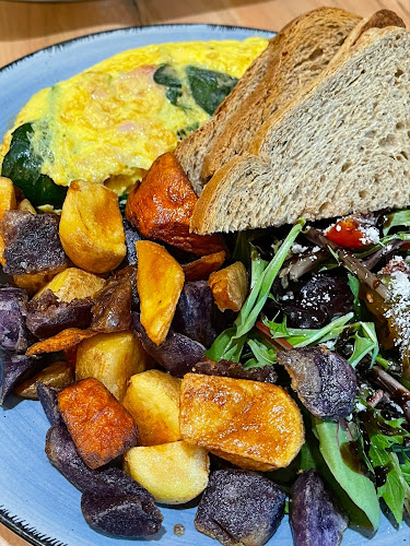 Ramona's Kitchen (Thornhill) - Hospitality and gastronomy