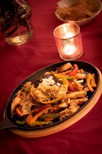 526 Lawrence Ave, Kelowna, BC V1Y 6L7