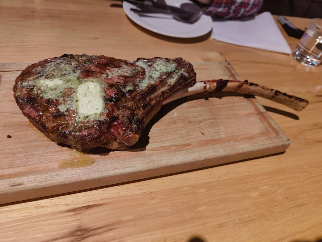 Briggs Kitchen + Bar - Hospitality and gastronomy