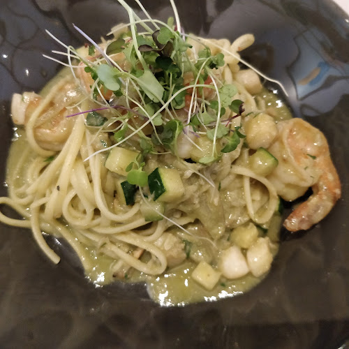 Cafe Bon Bon - Richmond Hill