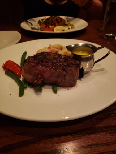 36 Horseshoe Crescent, Hamilton, ON L8B 0Y2