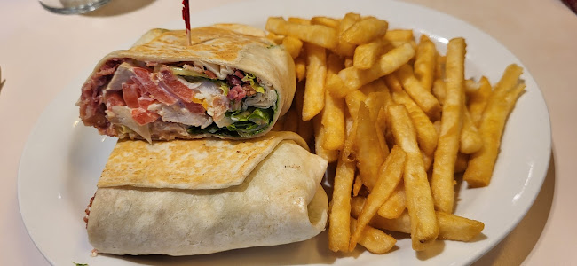 Comentarii opinii despre Demetre's Family Eatery