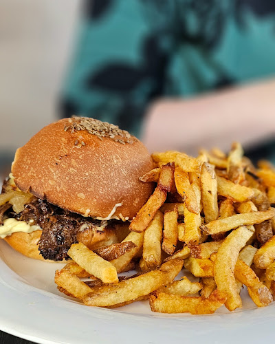 105 Gordon St, Guelph, ON N1H 4H7