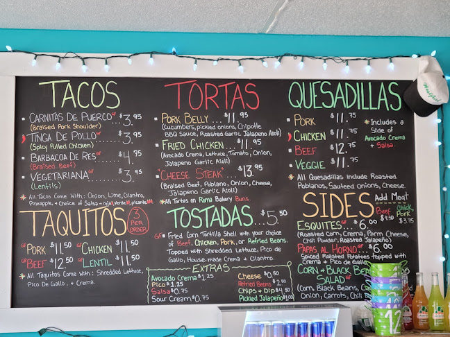 698 Arthur St W, Thunder Bay, ON P7E 5R8