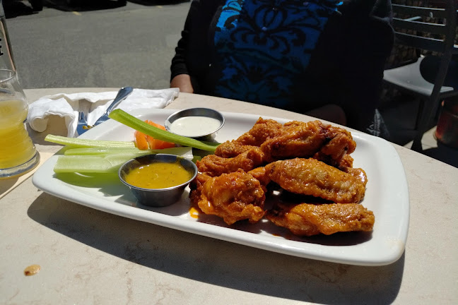 Comentarii opinii despre Sociable Kitchen + Tavern