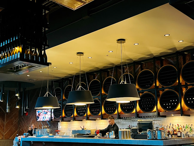 Trattoria Park Royal - Hospitality and gastronomy