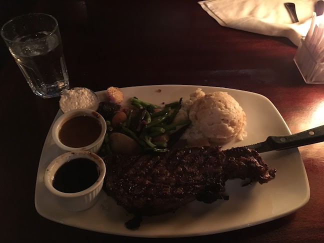 360 Albert St Unit 110, Ottawa, ON K1R 7X7