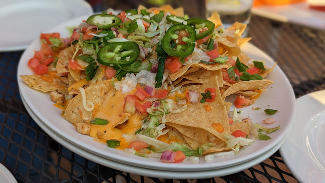 108 Courtneypark Dr E, Mississauga, ON L5T 2Y3