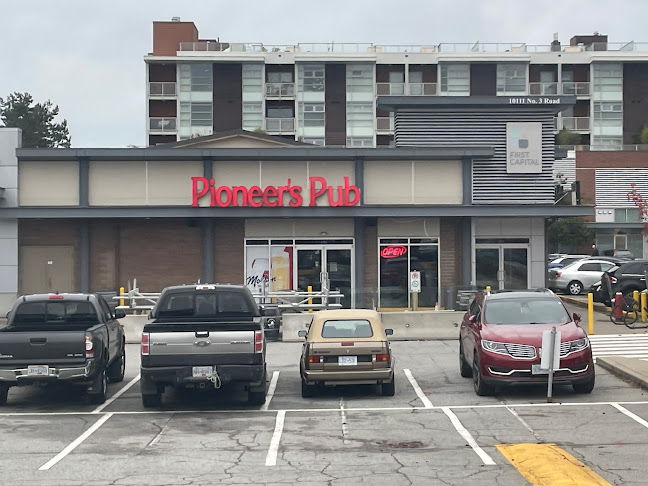 Pioneer's Pub - Hospitality and gastronomy