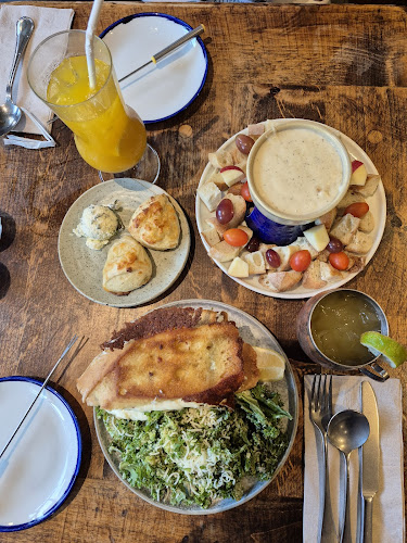 101-1100 Burrard St, Vancouver, BC V6Z 1Y7