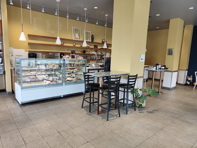 Opinii despre Bubby Rose's Downtown în Victoria - Hospitality and gastronomy