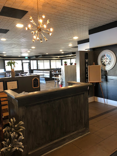 The Proper Eats & Drinks