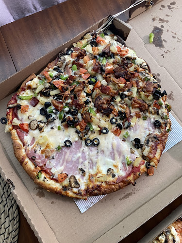 Willows Pizza - Hospitality and gastronomy