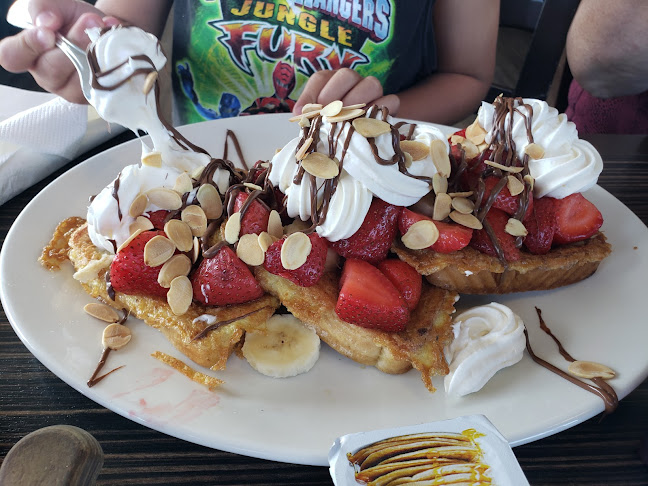 John's Family Restaurant - Hospitality and gastronomy