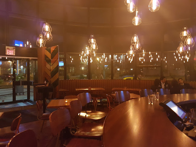 527 Brant St, Burlington, ON L7R 2G6