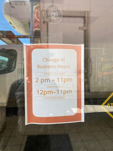 40 Stadacona St, Winnipeg, MB R2L 2C8