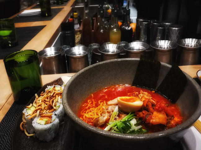 Comentarii opinii despre Sticks and Stones