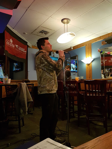 Glenn's Job Site 1 Sports Bar - Calgary