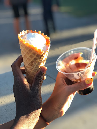 421 21st St E, Saskatoon, SK S7K 0C5