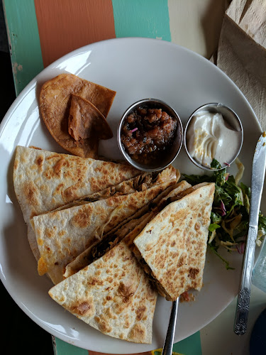 Casero Kitchen Table - Hospitality and gastronomy