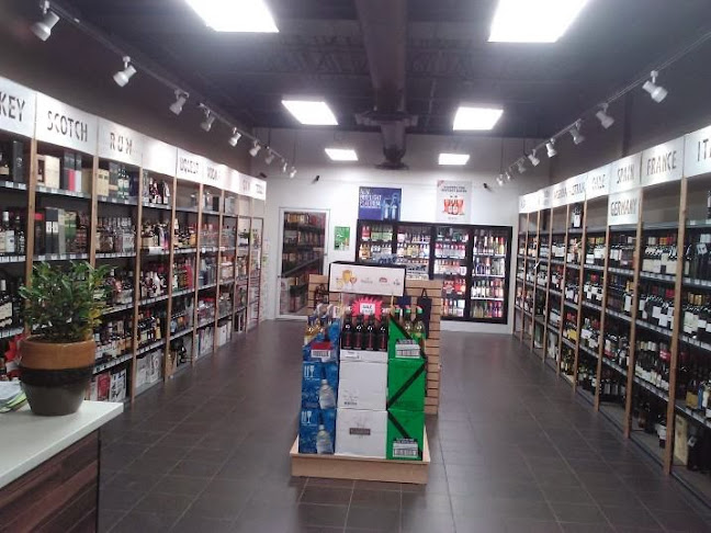 58th Ave Liquor Store - Hospitality and gastronomy