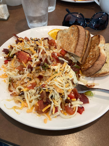 119 Regent Ave W, Winnipeg, MB R2C 1R1