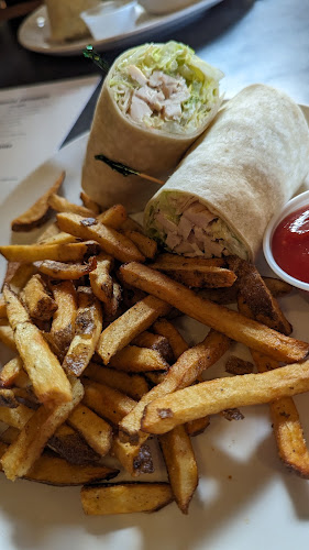 Streatside Eatery - Hospitality and gastronomy