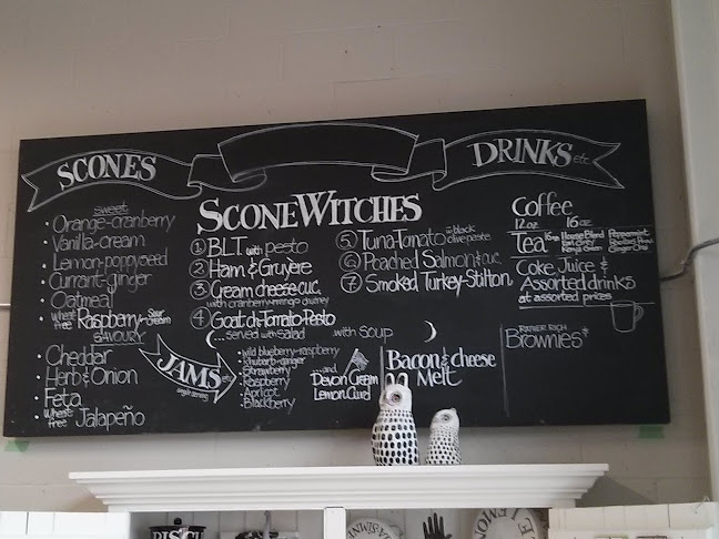 1638 Cyrville Rd Unit 4, Ottawa, ON K1B 3L8