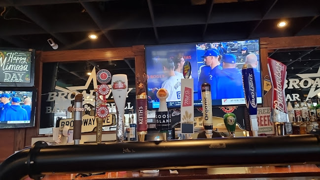 Opinii despre Broadway Bar & Grill în Ottawa - Hospitality and gastronomy