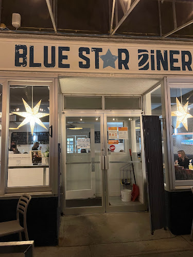 809 1 Ave NE, Calgary, AB T2E 0C2