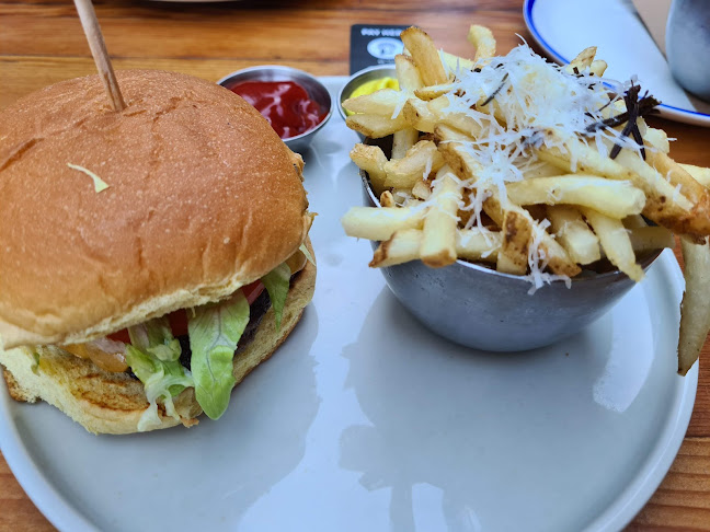 Belfast Love Public House - Toronto