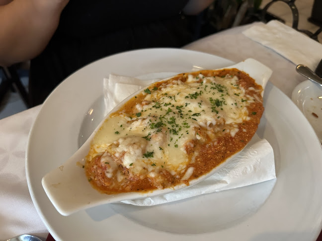 Sal's Restaurant & Pizza (Formerly Il Forno) - Hospitality and gastronomy