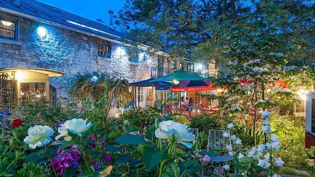 Chez Piggy Restaurant & Bar - Hospitality and gastronomy