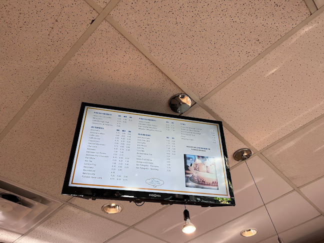 1222 Robson St, Vancouver, BC V6E 1C1