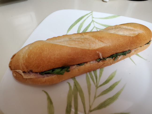 353 Broadview Ave, Toronto, ON M4M 2H1