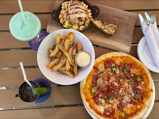 Comentarii opinii despre Dominion Bar + Kitchen