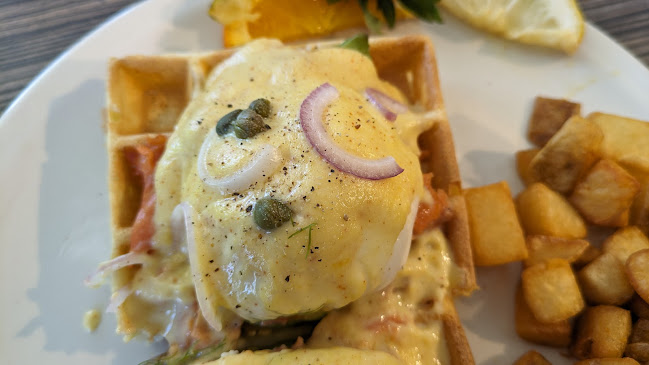 Whistlin' Waffle - Campbell River