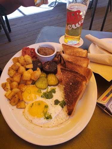 St. Louis Bar & Grill - Hospitality and gastronomy