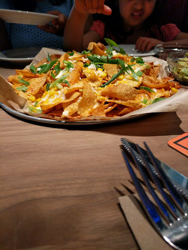 Browns Socialhouse Lower Lonsdale - North Vancouver