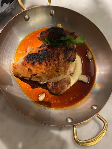 Comentarii opinii despre RH Courtyard Restaurant at RH Toronto