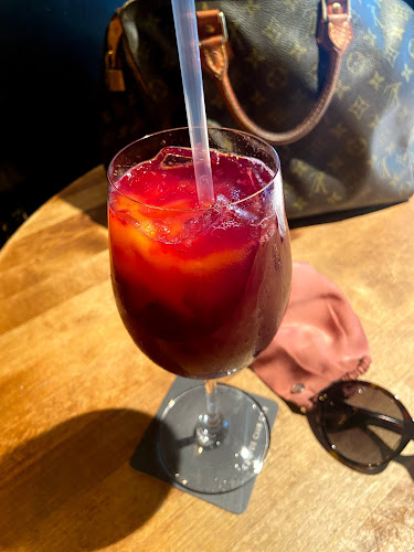 Cactus Club Cafe Robson - Vancouver