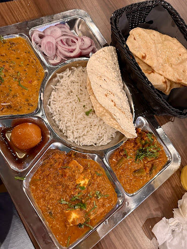 Comentarii opinii despre Honest Restaurant Brampton